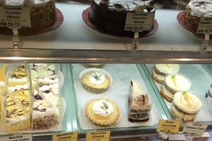 10 Kedai Cake di Kedai Cake Tanah, Malaysia Terbaik untuk Pencinta Kek