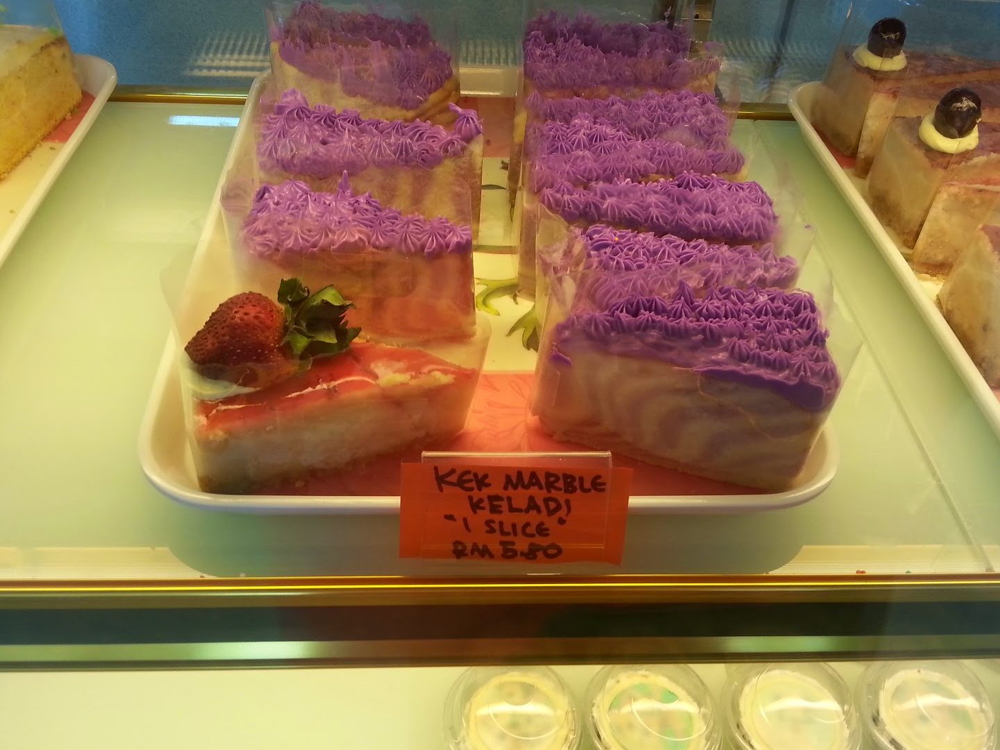 cahaya bakery