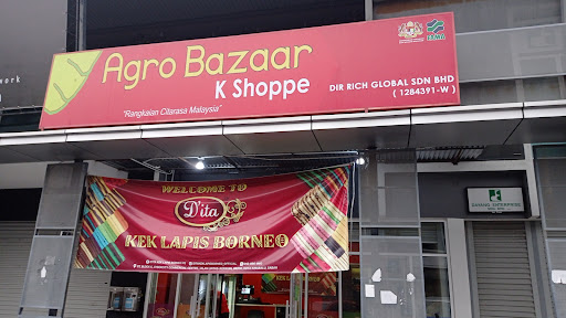 D'ITA KEK LAPIS BORNEO