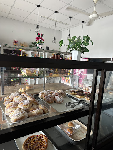 Dessertbake Bakery