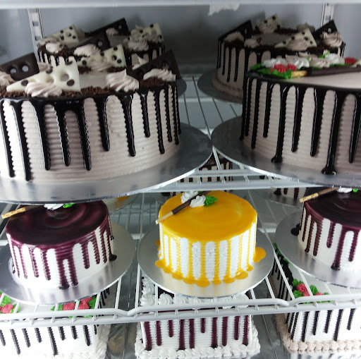 Cdella Bread - Cakes - Gifts