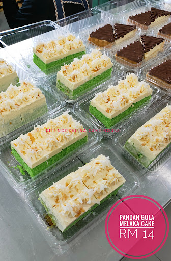 Siti Norzalina Cake Studio.