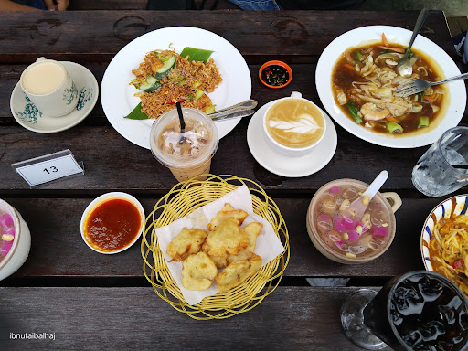 Aureum Rembau Kopitiam