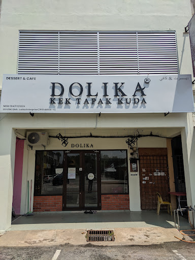 DOLIKA Kek Tapak Kuda