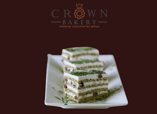 Crown Bakery & Cafe Lintas Square