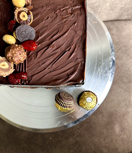 Dessert Destination, A Luxury Artisan Bakery Boutique