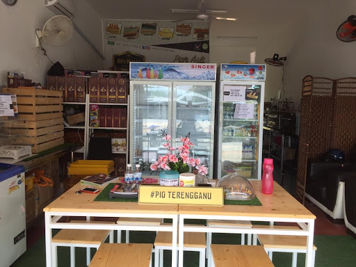 KEK LAPIS MYKHAI (Anak Cikgu Malim)