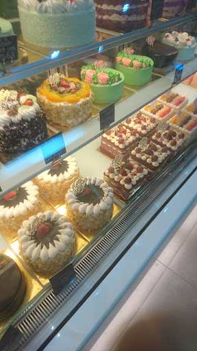 Kings Confectionery Kuantan 2