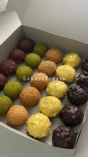Adikpuffbangi by Leknis Treats