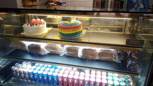 MAYEL'S 19 Cafe & Dessert