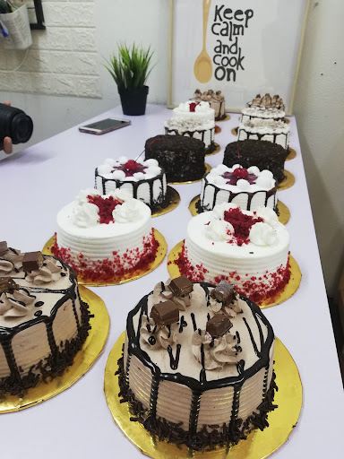 Fiza Cake House Fiza Cake House