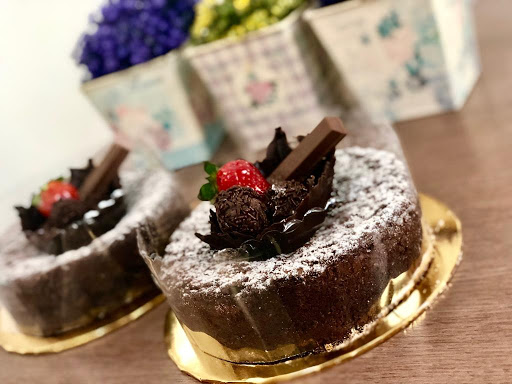 Naz Pastry Cake House