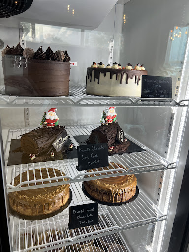 The AnnEdible Cakery