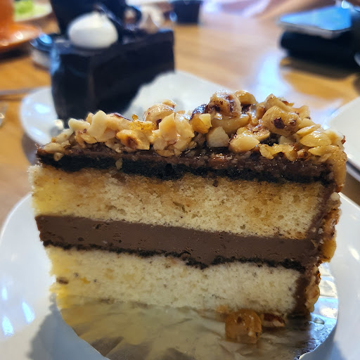 Milano Cake House