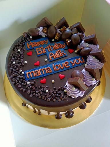 Cake & surprise delivery kok pasir Cake & surprise delivery kok pasir
