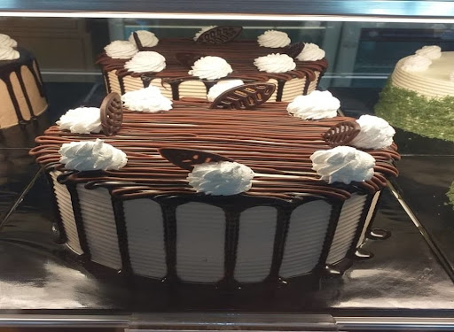 Kedai Kek Cdella (BERTAM PERDANA)