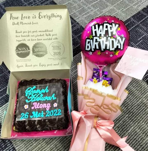 Ena Farhana-Your Surprise Planner Ena Farhana-Your Surprise Planner