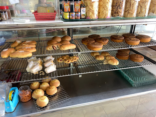 Emenie Cake House Emenie Cake House