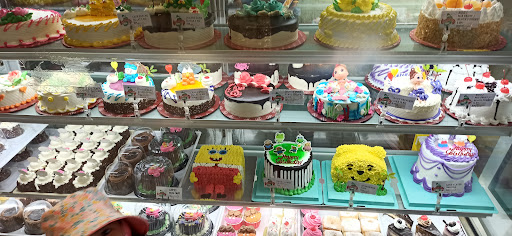 APPLE CAKE HOUSE 2 APPLE CAKE HOUSE 2