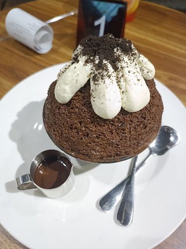 AFTER TREE DESSERT CAFE BINTULU