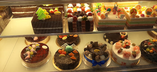 Pistachios Bakery (Ampang Point)