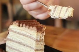 Kedai Cake di Padang Besar, Malaysia: Temukan Kek Terbaik & Hidangan Manis Terlaris