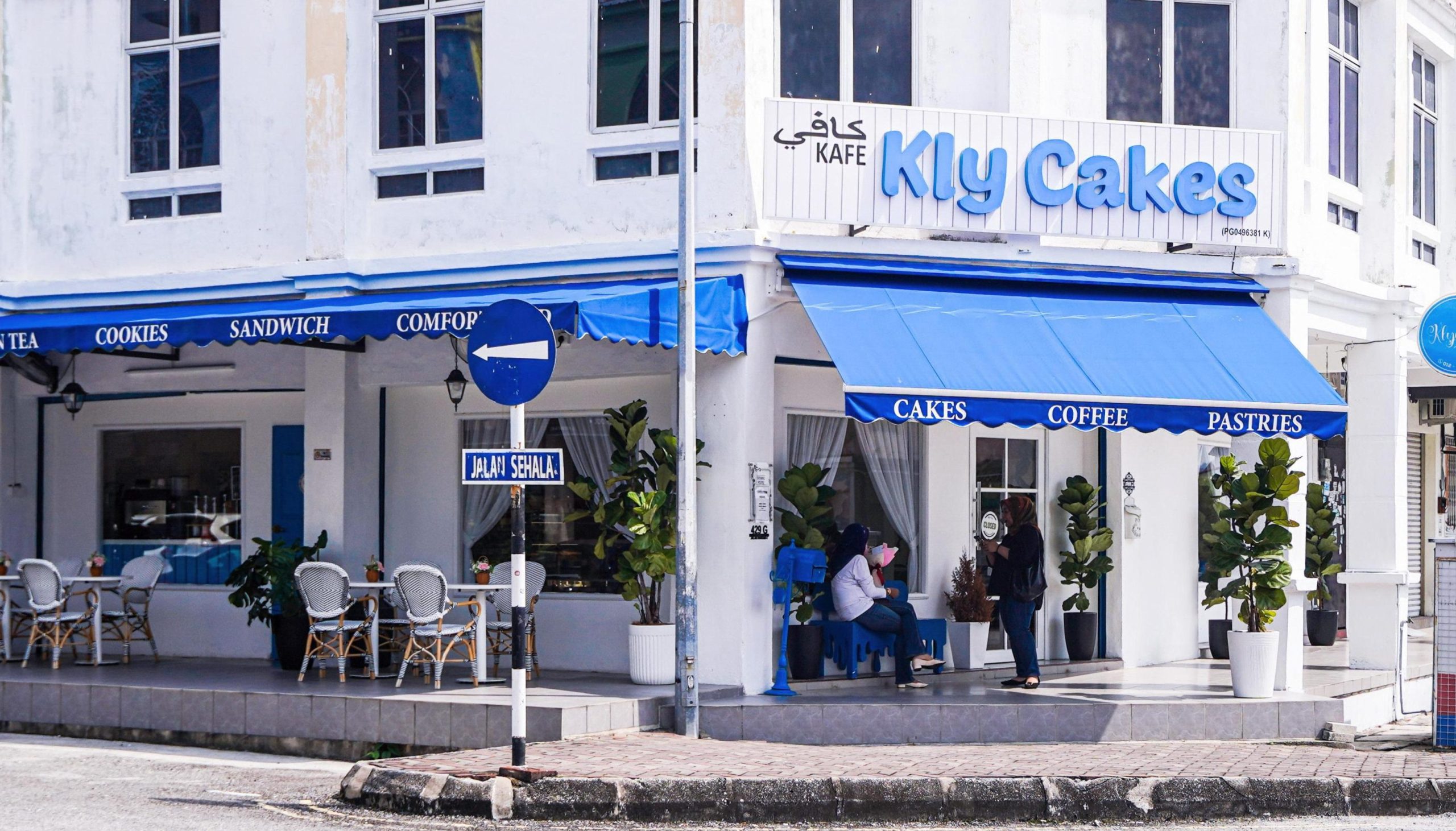 klycakes cafe scaled