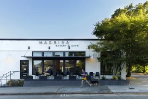 Maple Leaf Bakery Cafe