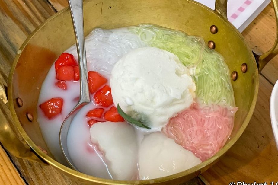 mekmbar dessert tumpat by wani wana