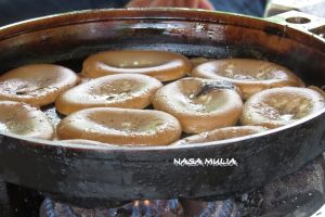 Tie akok panas