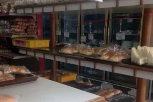 XQ Roti Dan Kek