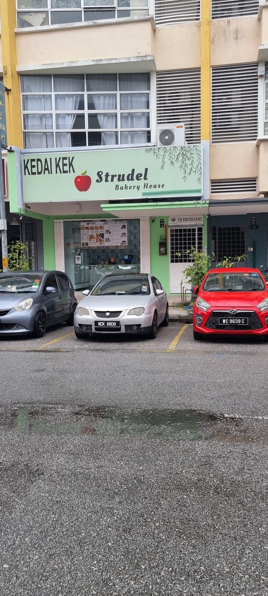 strudel bakery house hq klang