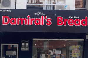 Damiral’s Bread Kepala Batas