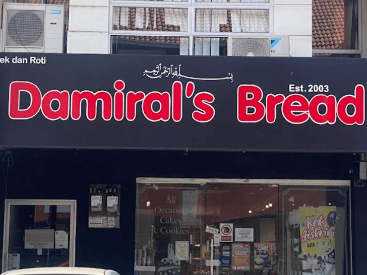 damirals bread kepala batas
