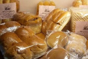 May Flower Cake House